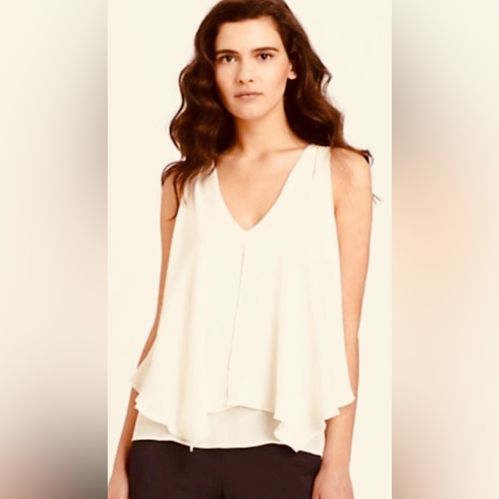 Theory Jantine Silk V-Neck Sleeveless Flutter Blouse in Cream Georgette size M